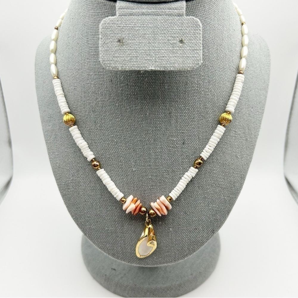 Genuine White Shell Pendant Short Necklace with Faux Rice Pearls 17" Gold Tone